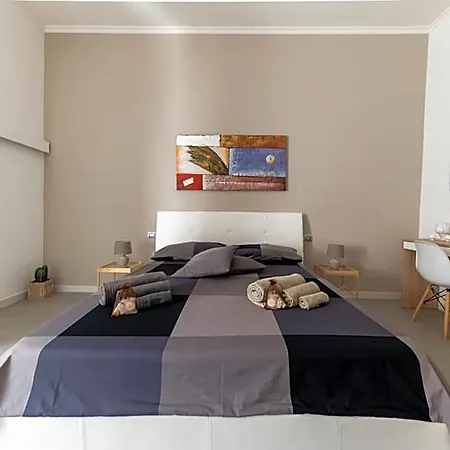 לינה וארוחת בוקר Del Corso 3*